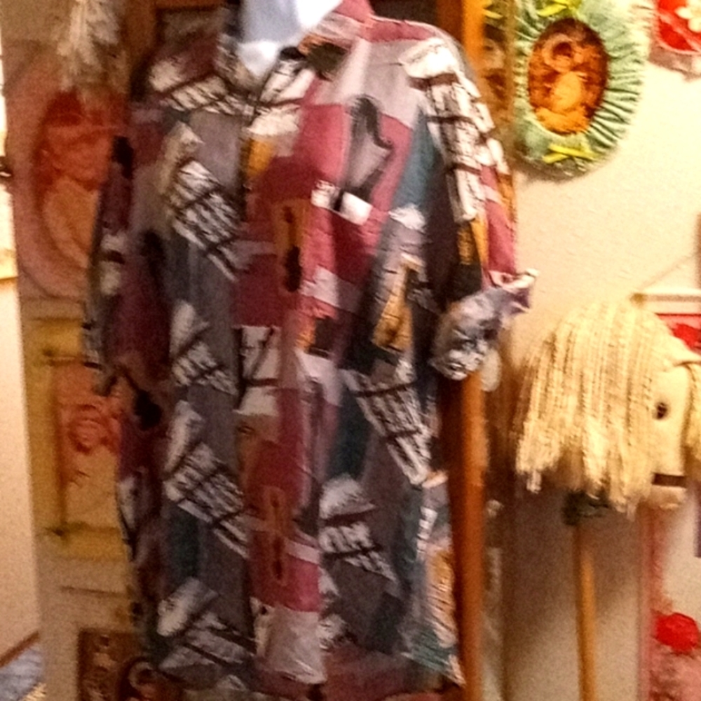 100% SILK, Vintage 80s, Lady's Button Down, Short Roll-Up Sleeve, Blouse💕
